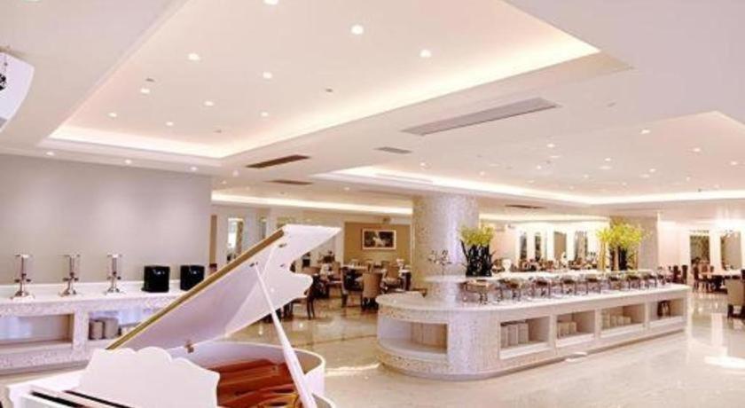 Lake Piedmont International Hotel Kuangcsou Kültér fotó