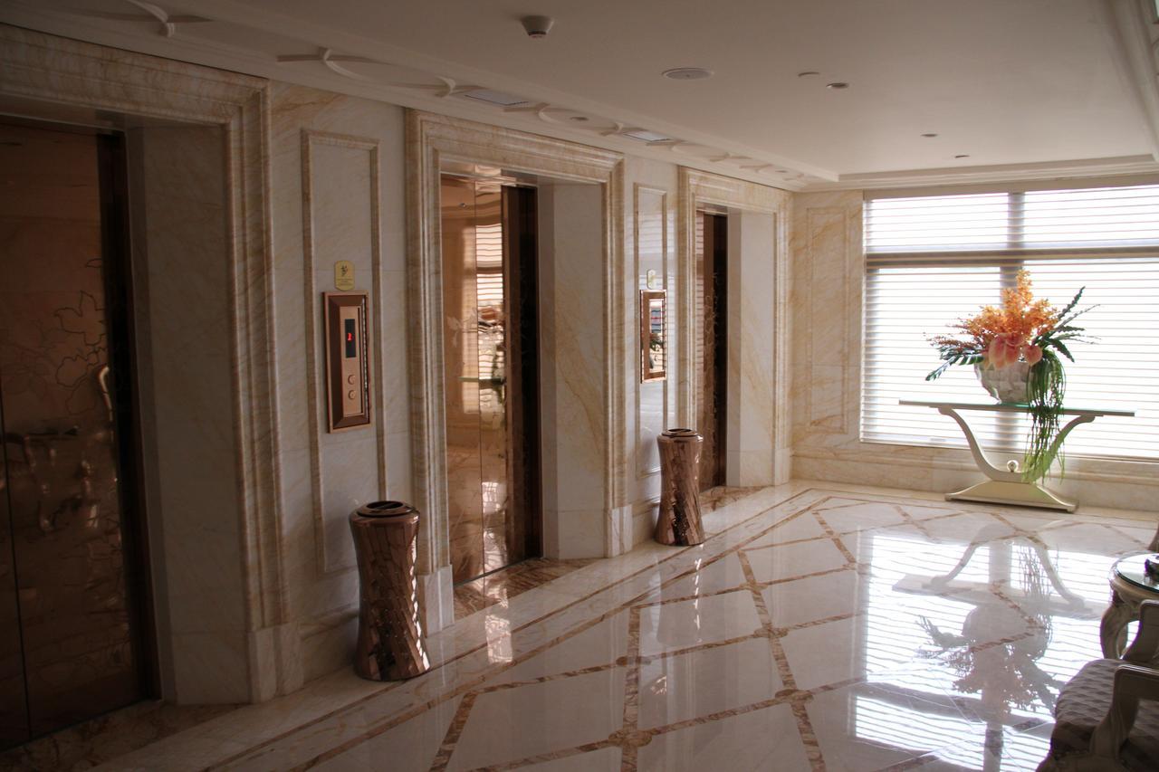 Lake Piedmont International Hotel Kuangcsou Kültér fotó